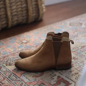 Nisolo Chelsea Boots